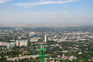 Almaty, sett fra KokTobe